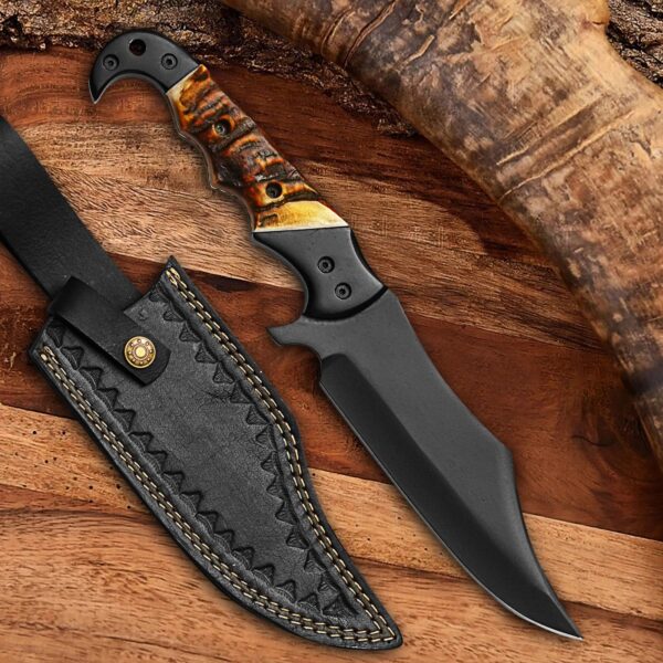 Handmade Hunting Knife – Carbon Steel Fixed Blade Knife with Fire Bone Handle & Leather Sheath