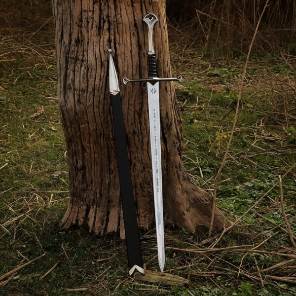 Hand forged Anduril replica sword with black scabbard