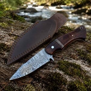 Handmade Damascus steel knife with rosewood handle and genuine leather sheath