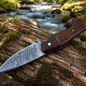 Handmade Damascus steel knife with rosewood handle